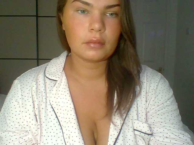 PrincessGem live cam on BongaCams