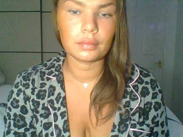 PrincessGem live cam on BongaCams