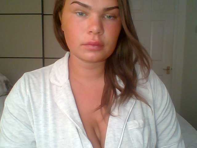 PrincessGem live cam on BongaCams