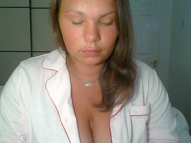 PrincessGem live cam on BongaCams