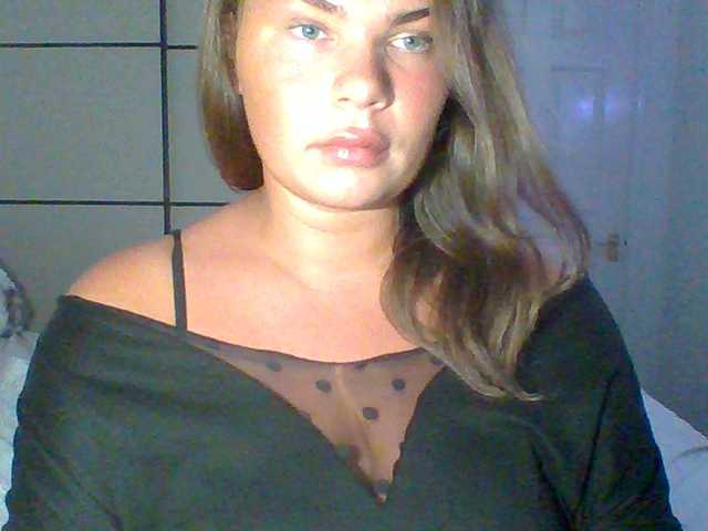 PrincessGem live cam on BongaCams