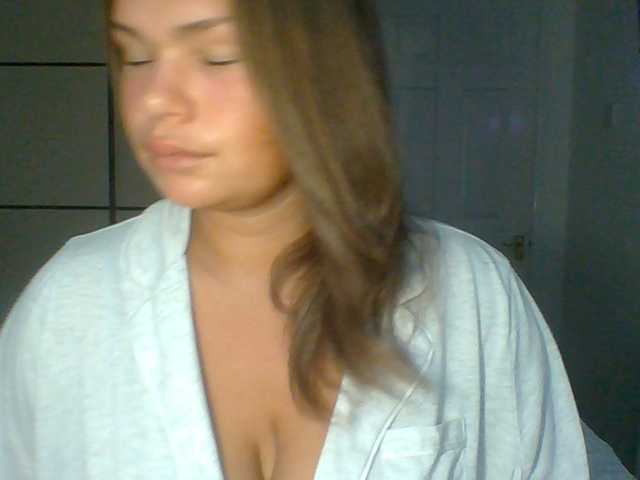 PrincessGem live cam on BongaCams