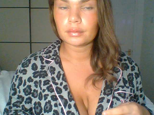 PrincessGem live cam on BongaCams