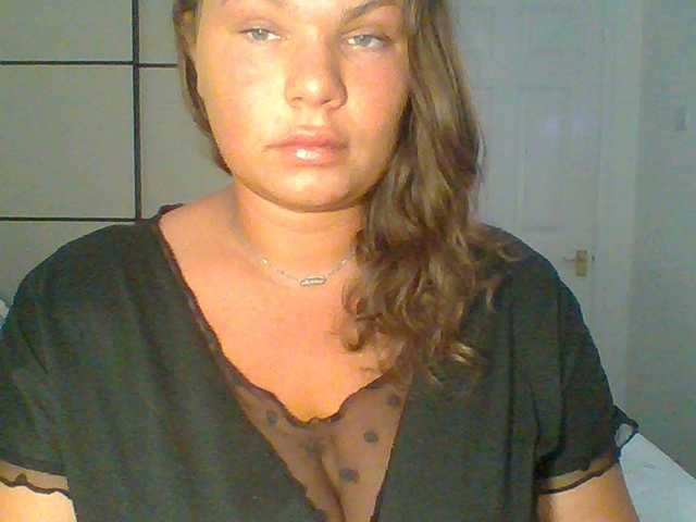 PrincessGem live cam on BongaCams