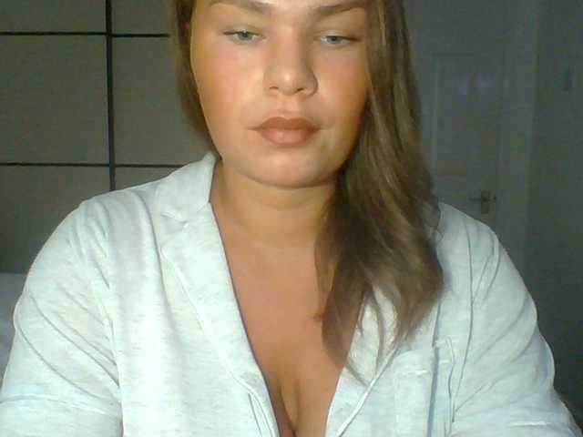 PrincessGem live cam on BongaCams