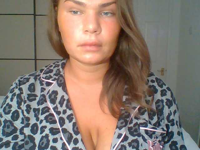 PrincessGem live cam on BongaCams