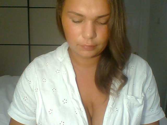 PrincessGem live cam on BongaCams