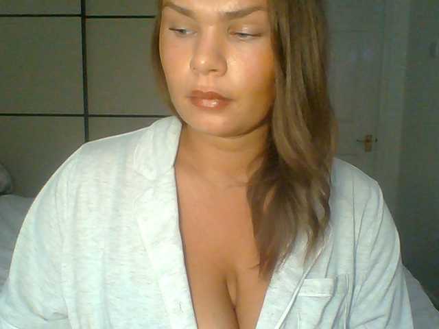 PrincessGem live cam on BongaCams