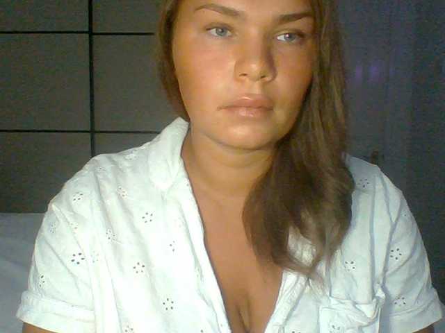 PrincessGem live cam on BongaCams
