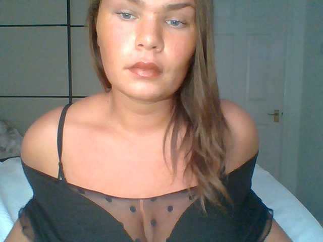 PrincessGem live cam on BongaCams