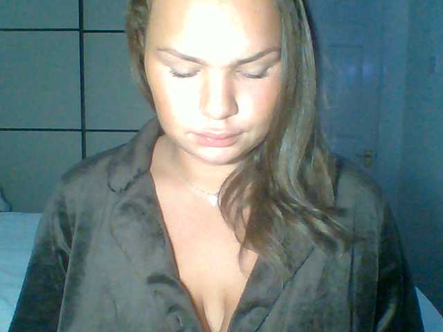 PrincessGem live cam on BongaCams