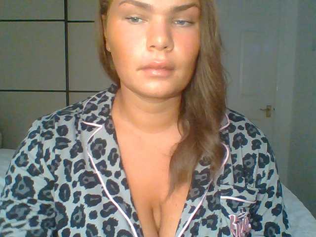 PrincessGem live cam on BongaCams