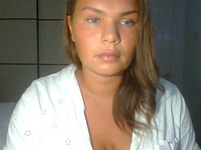 PrincessGem live cam on BongaCams