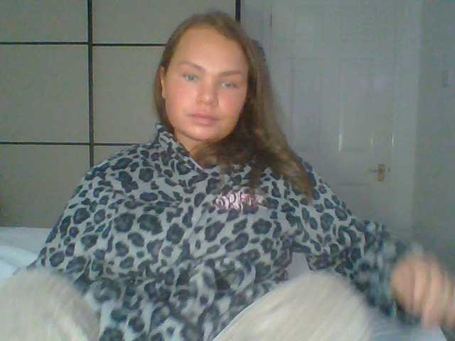 PrincessGem live cam on BongaCams