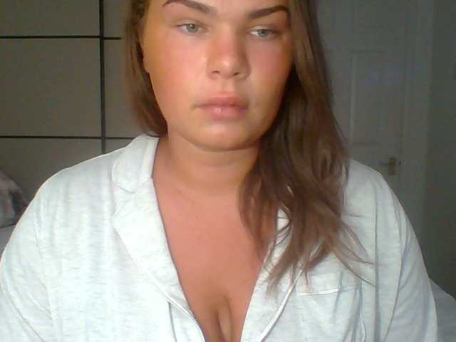 PrincessGem live cam on BongaCams