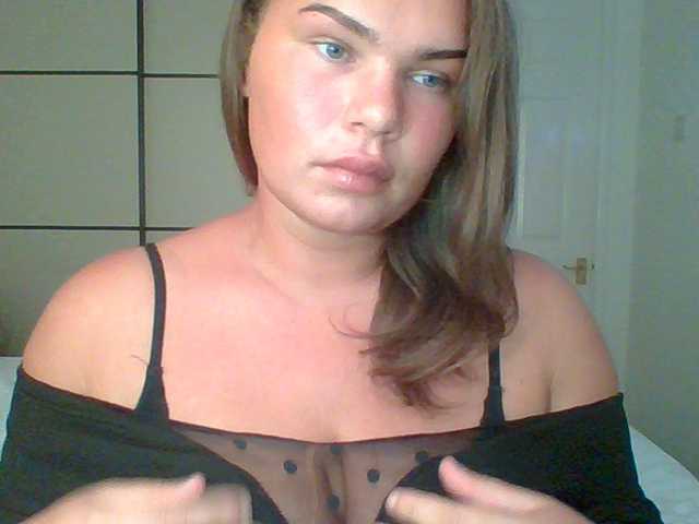 PrincessGem live cam on BongaCams