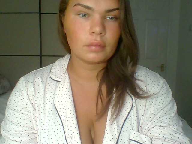 PrincessGem live cam on BongaCams