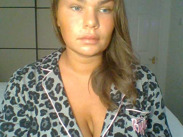 PrincessGem live cam on BongaCams