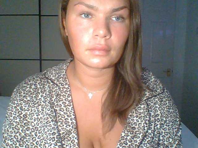 PrincessGem live cam on BongaCams