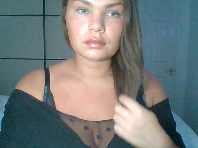PrincessGem live cam on BongaCams