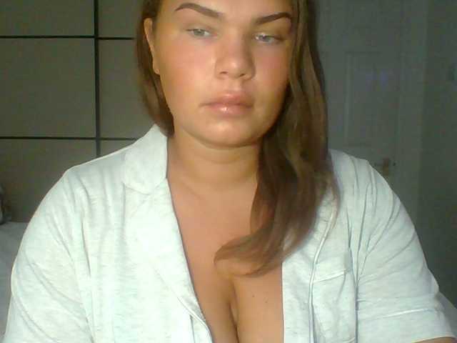 PrincessGem live cam on BongaCams