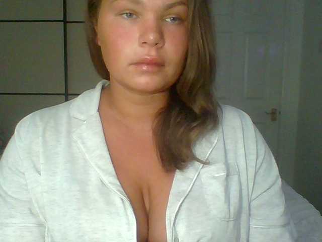 PrincessGem live cam on BongaCams