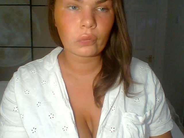 PrincessGem live cam on BongaCams