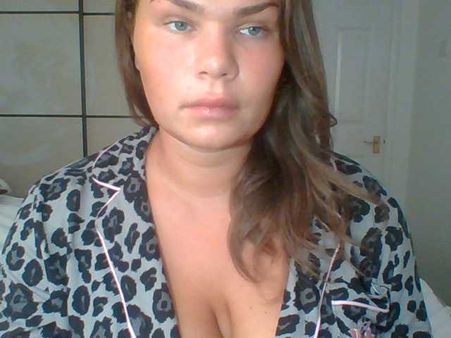 PrincessGem live cam on BongaCams