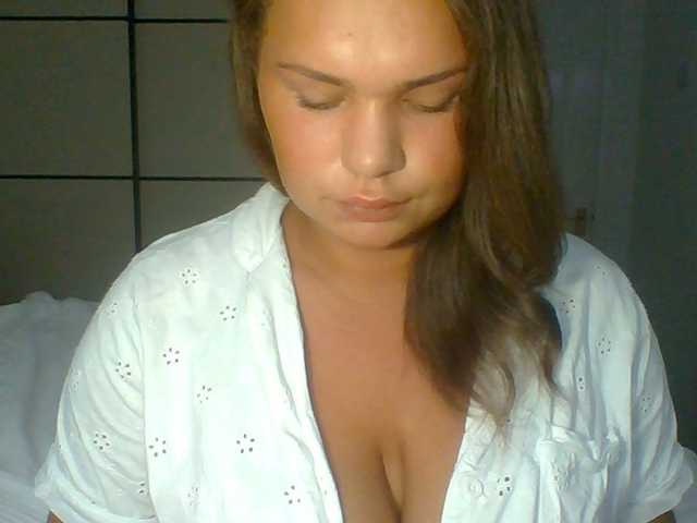 PrincessGem live cam on BongaCams