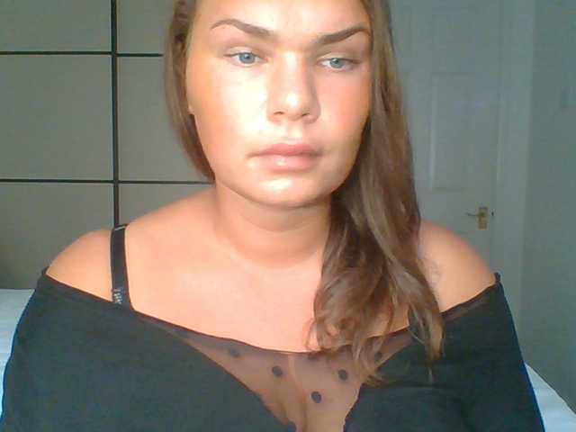 PrincessGem live cam on BongaCams