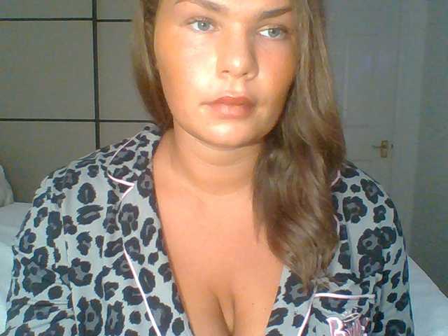 PrincessGem live cam on BongaCams