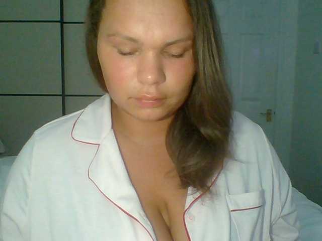 PrincessGem live cam on BongaCams