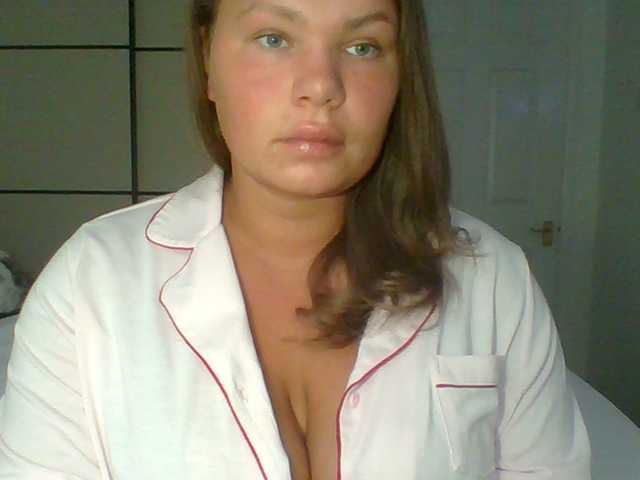 PrincessGem live cam on BongaCams