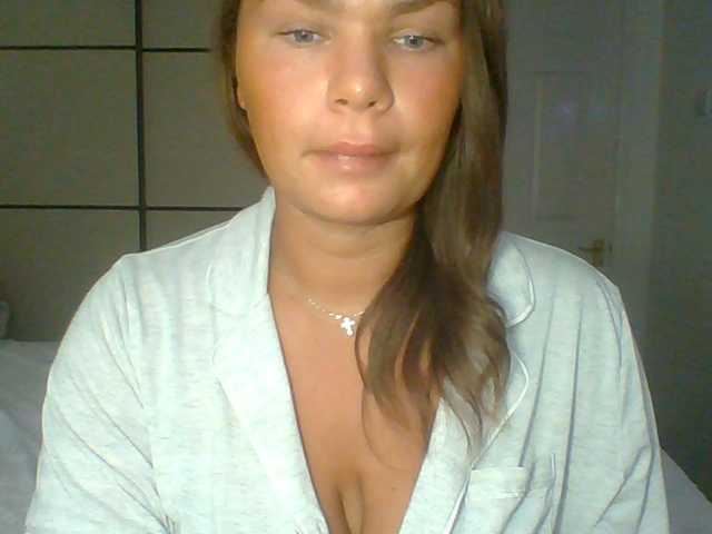 GEMMARMALADE live cam on BongaCams
