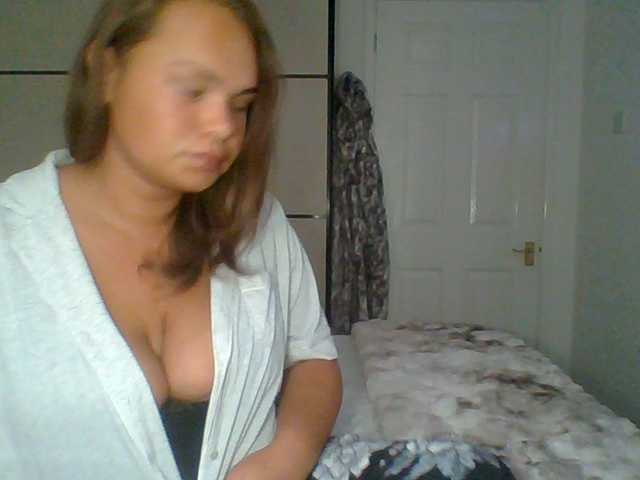 PrincessGem live cam on BongaCams
