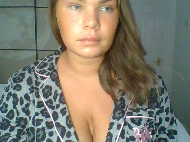 PrincessGem live cam on BongaCams