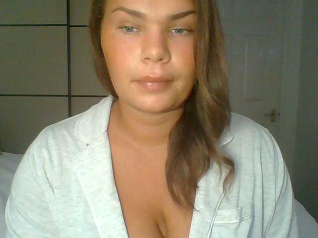 PrincessGem live cam on BongaCams