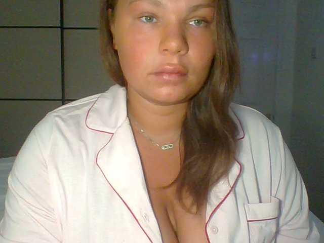 PrincessGem live cam on BongaCams