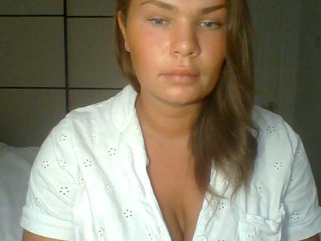 PrincessGem live cam on BongaCams