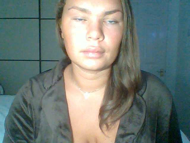 PrincessGem live cam on BongaCams