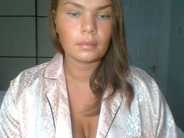 PrincessGem live cam on BongaCams