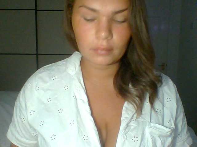 PrincessGem live cam on BongaCams