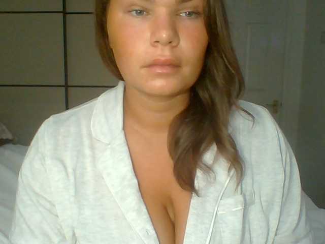 PrincessGem live cam on BongaCams