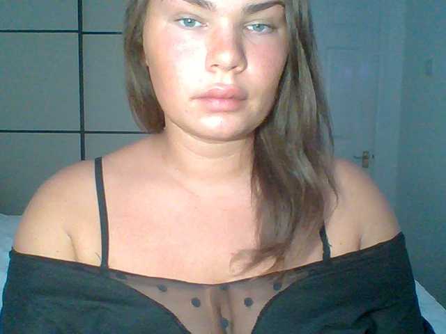 PrincessGem live cam on BongaCams