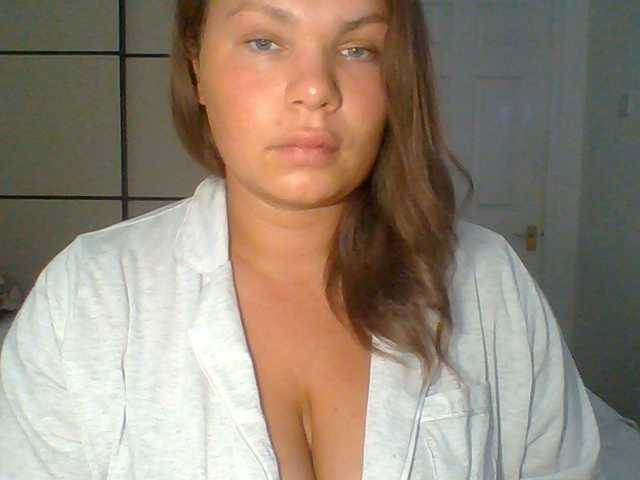 PrincessGem live cam on BongaCams