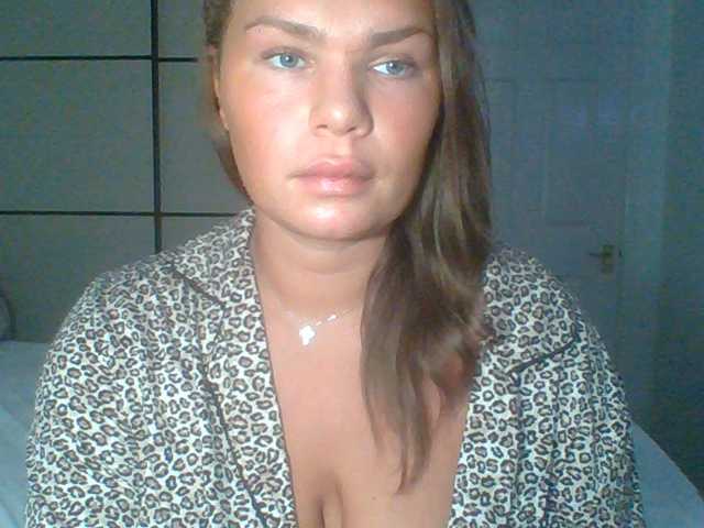 PrincessGem live cam on BongaCams