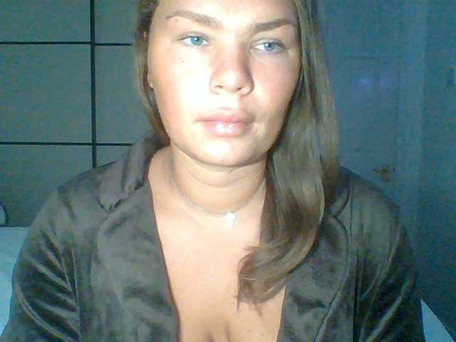 PrincessGem live cam on BongaCams
