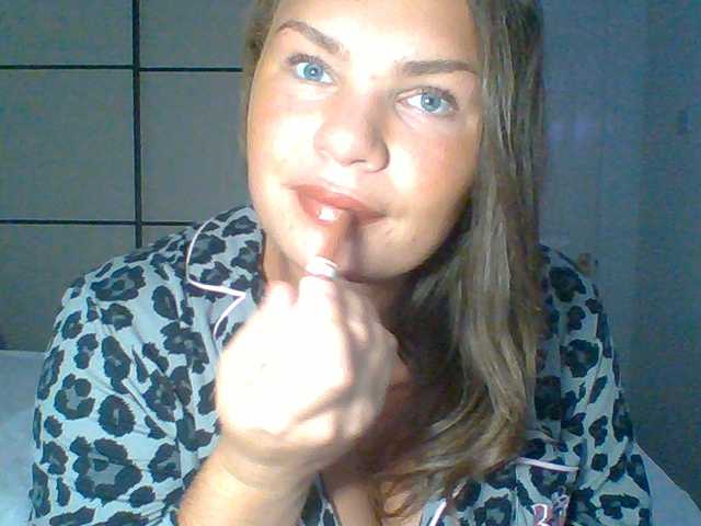 PrincessGem live cam on BongaCams