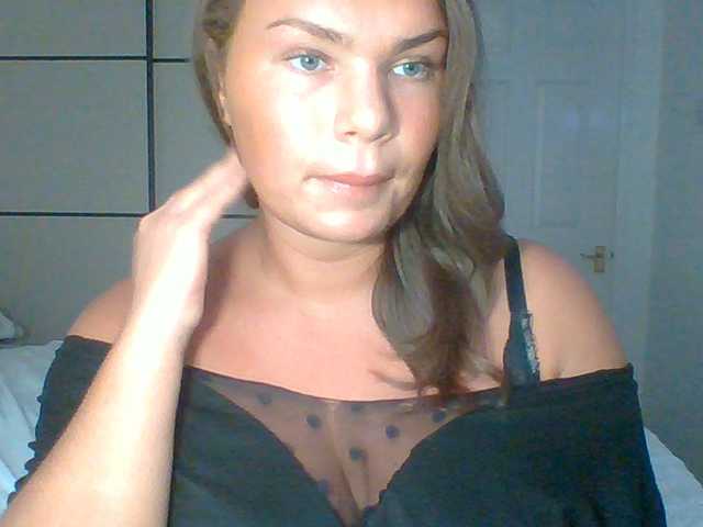 PrincessGem live cam on BongaCams