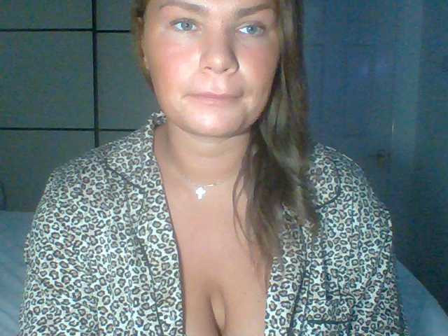 PrincessGem live cam on BongaCams